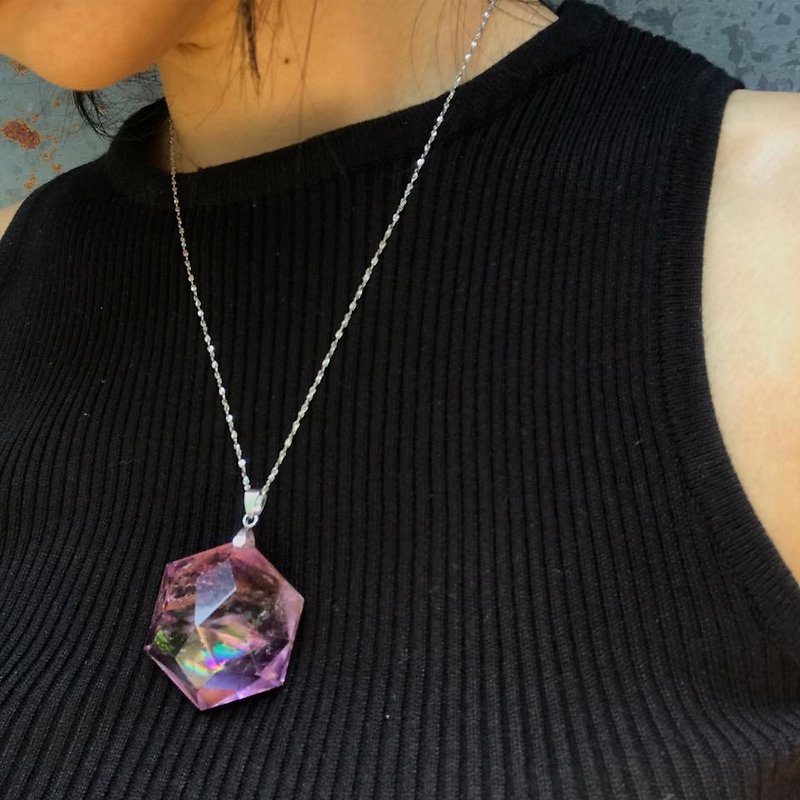 【Lost and find】 natural stone strong rainbow light grape hexagram purple yellow crystal necklace - สร้อยคอ - เครื่องเพชรพลอย หลากหลายสี