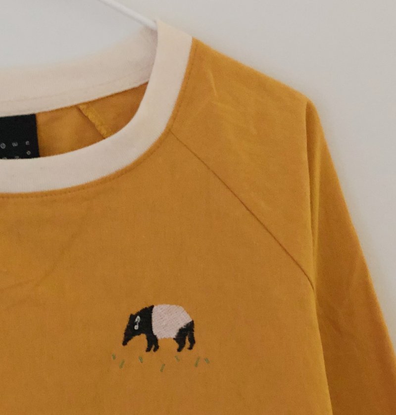 Tapir - Embroidery / Yellow mustard  // Long sleeve Top / Shirt - 女上衣/長袖上衣 - 棉．麻 黃色