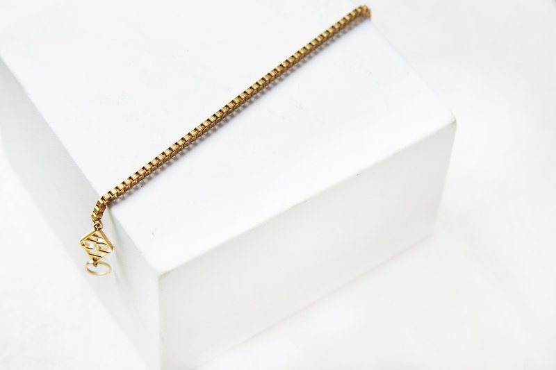 JUelry logo square chain bracele - สร้อยข้อมือ - โลหะ สีทอง