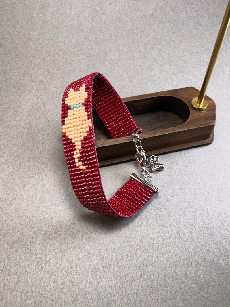貓咪編織手環/御幸米珠編織/文青/療癒/貓奴必收 - 手鍊/手環 - 琉璃 紅色