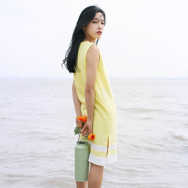 安妮陳原創設計拜月 2016夏季新修身文藝顯瘦下擺條紋無袖連身裙洋裝 - 洋裝/連身裙 - 棉．麻 黃色