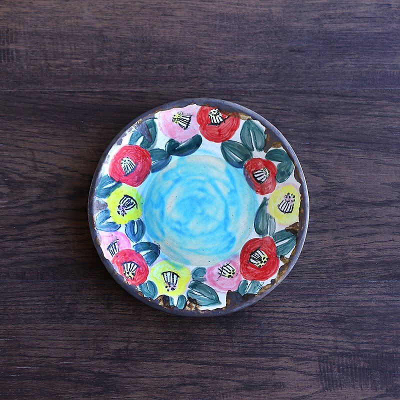 A flat plate of camellia blooming on the shore of a lake - Plates & Trays - Pottery Multicolor