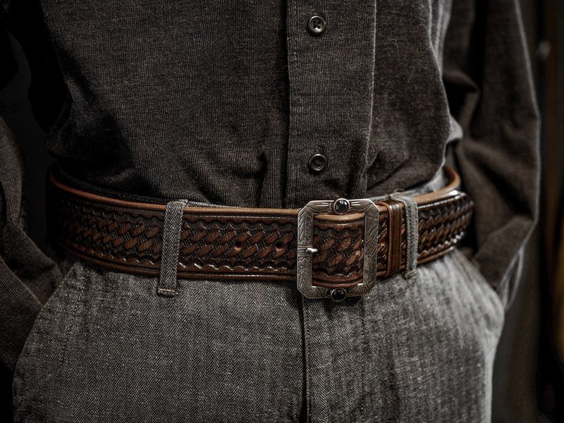 Tooled Leather Belt 籃紋茶芯皮革腰帶 - 茶芯舊化 - 皮帶/腰帶 - 真皮 咖啡色