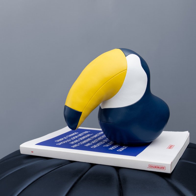 【書擋】巨嘴鳥 Toucan Toco 皮革動物擺 | 入厝禮物 - 擺飾/家飾品 - 人造皮革 多色