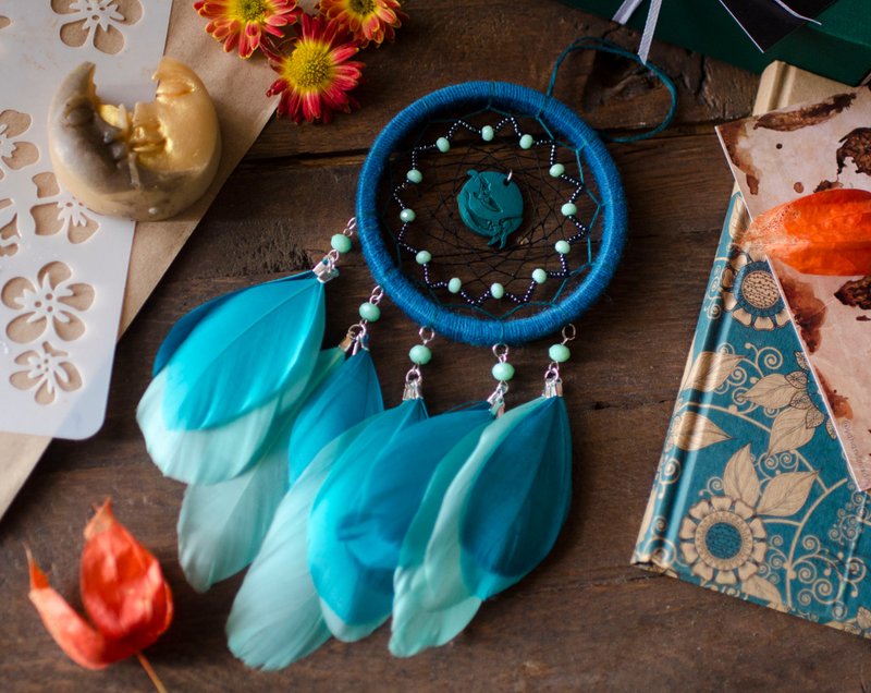 OOAK turquoise blue dreamcatcher Small dream catcher Teal whales Christmas gift - 牆貼/牆身裝飾 - 玻璃 黑色