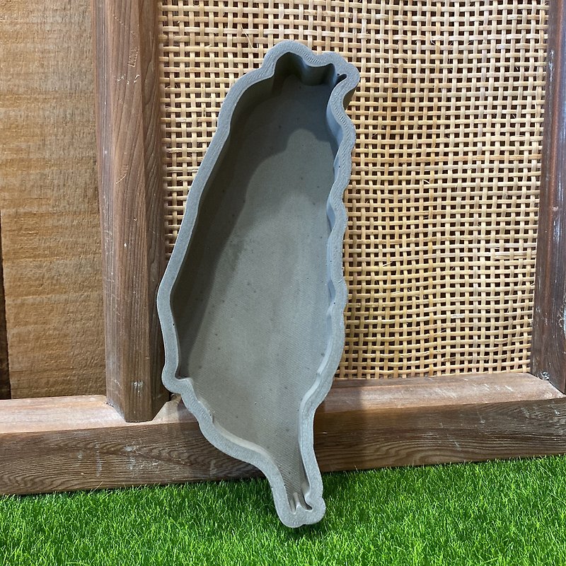 【Taiwan】Island shape decoration - Items for Display - Cement 