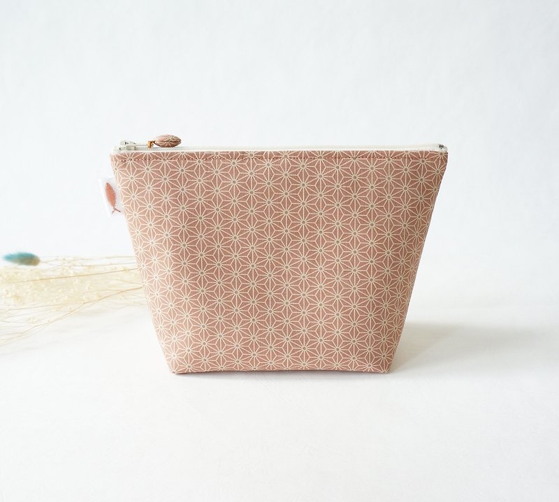 /Diamond-tea powder // cosmetic bag/travel bag/small bag - Toiletry Bags & Pouches - Cotton & Hemp Pink