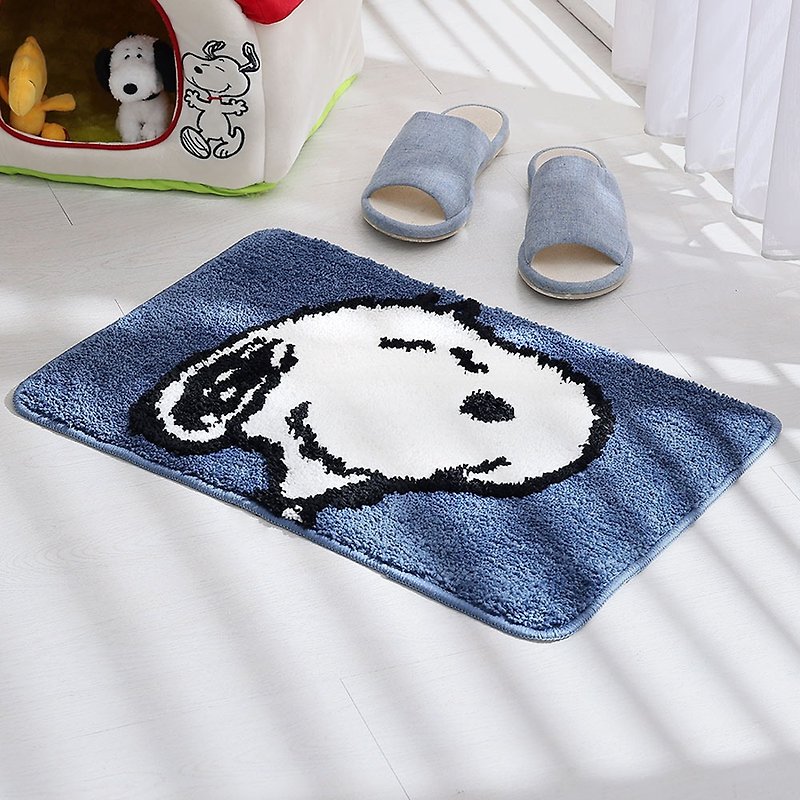 [HOYACASA x Snoopy joint model] Tufted water-absorbent soft floor mat-Happy Smile - ผ้าห่ม - ไฟเบอร์อื่นๆ สีน้ำเงิน