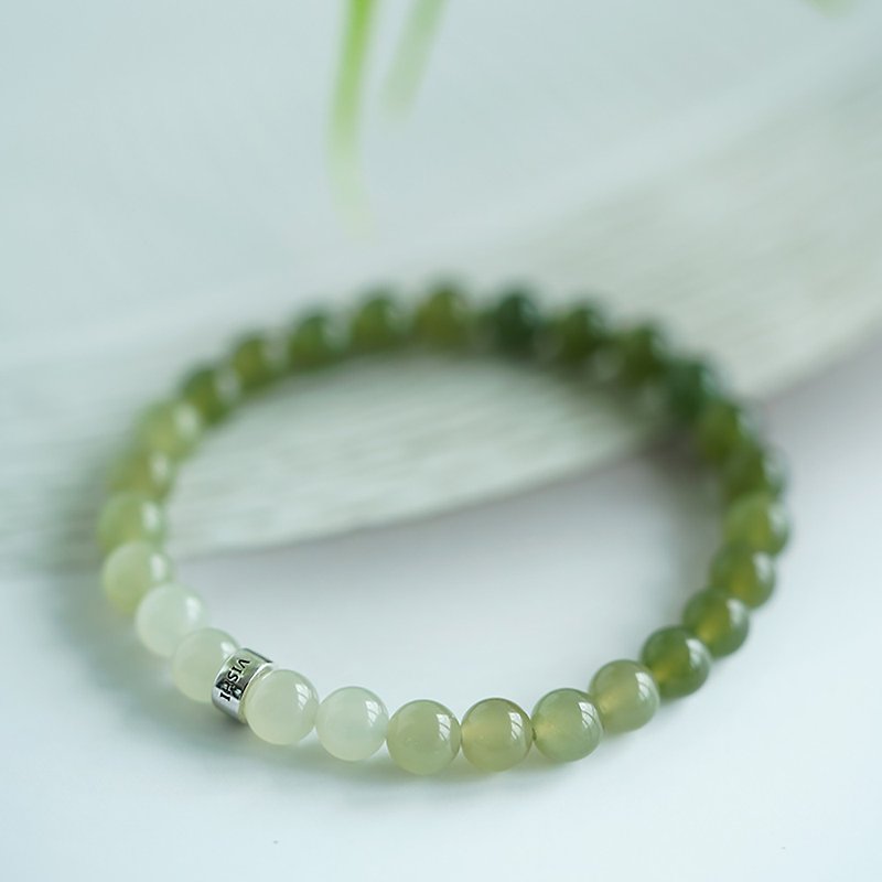 Water green natural Hetian jade gradient bracelet Wei Shiqing water green Qinghai Qingbai jade beaded art jewelry female - Bracelets - Jade 