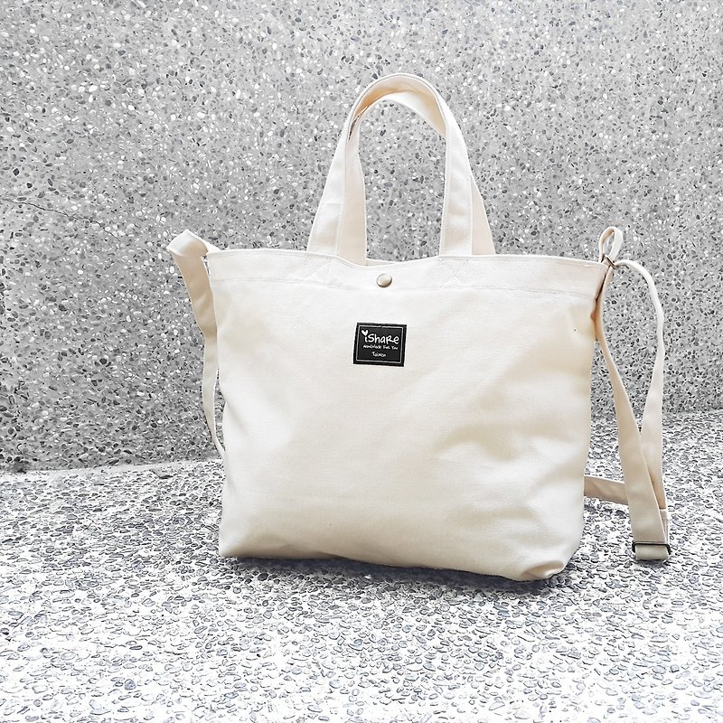 [Out of print discount] Monochrome A4 Three-Use Tote Bag-White - Messenger Bags & Sling Bags - Other Materials White