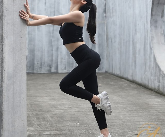 Anitapoca) Beautiful Legs Workout Yoga Pants Tracksuit - Shop anitapoca Women's  Yoga Apparel - Pinkoi