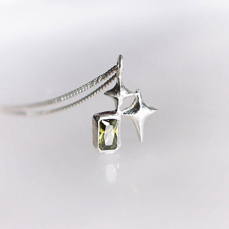 Hope Necklace 橄欖石 流星 項鍊 鎖骨鏈 - 項鍊 - 純銀 綠色
