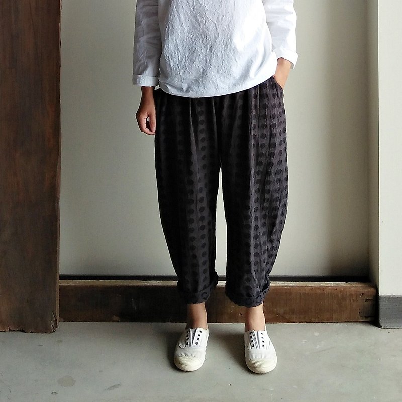 Feliz & Recap polka dot chubby pants first dyed cotton gray black autumn and winter models - Women's Pants - Cotton & Hemp 