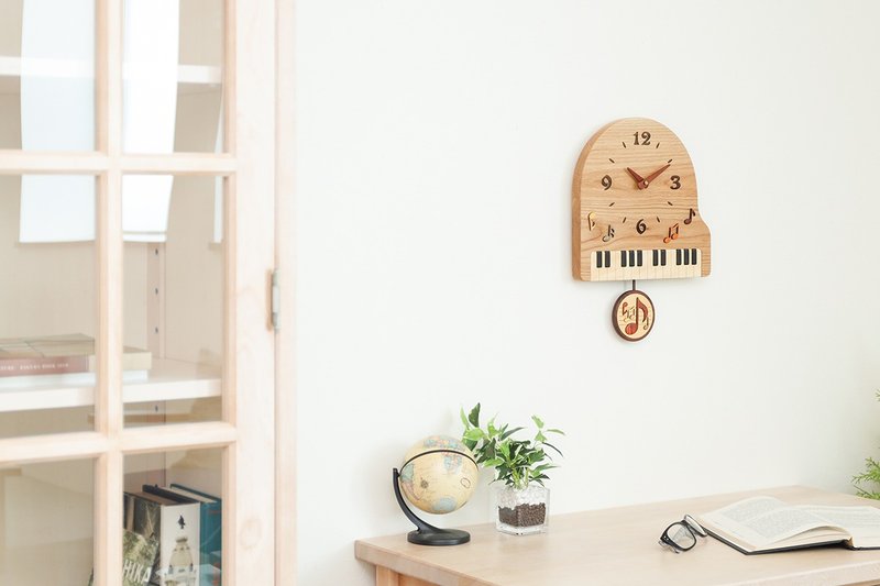 Asahikawa Craft Studio Pecker Piano Pendulum Clock - นาฬิกา - ไม้ 