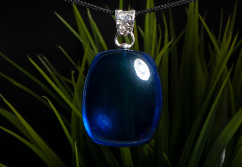 Huge Handmade Ukrainian Blue Amber Pendant in Exclusive Design - สร้อยคอ - เครื่องประดับพลอย สีน้ำเงิน