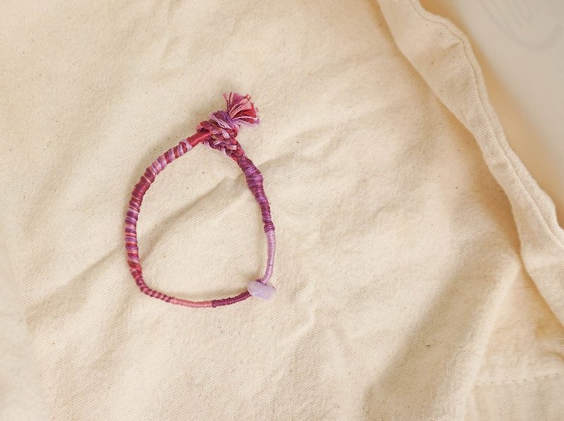 Handmade Bracelet | Violet - สร้อยข้อมือ - งานปัก สีม่วง