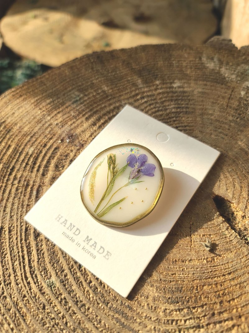 pressed flower brooches - เข็มกลัด/พิน - โลหะ 