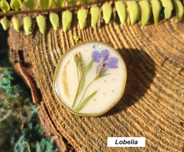 押し花ブローチ - ショップ April jewelry ピンバッジ・ピンズ