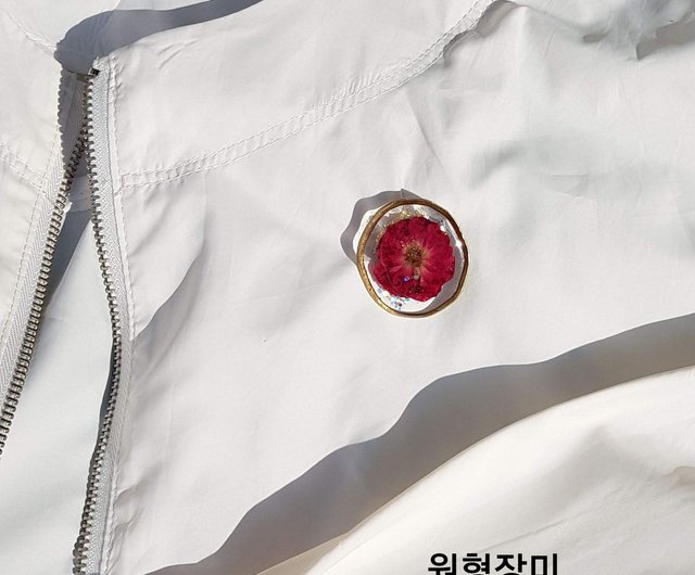 押し花ブローチ - ショップ April jewelry ピンバッジ・ピンズ