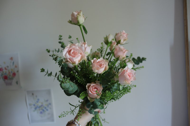 [Flower course] Basic single flower hand-tied bouquet - จัดดอกไม้/ต้นไม้ - พืช/ดอกไม้ 