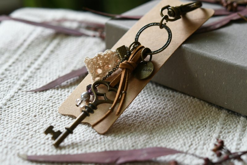 Key│ 復古風│ 鑰匙圈/吊飾 - 鑰匙圈/鑰匙包 - 其他金屬 咖啡色