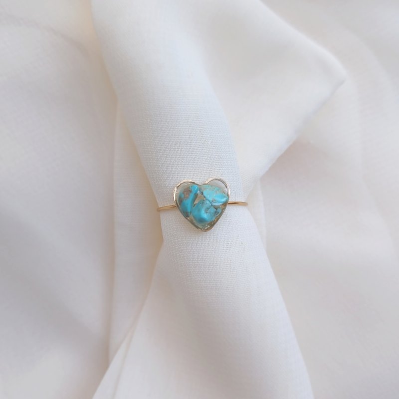 petit heart ring Natural stone heart ring NO.04 (turquoise free size) - แหวนทั่วไป - หิน สีน้ำเงิน