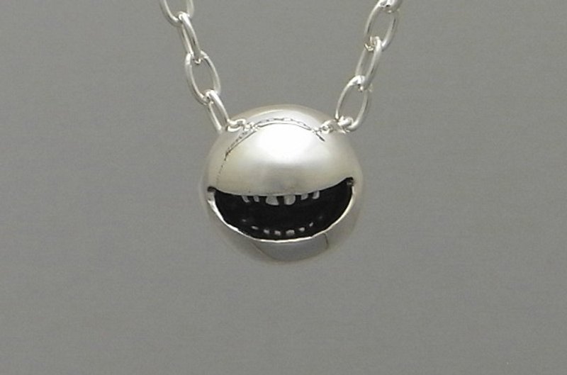 open mouth smile ball pendant S (s_m-P.54) ( 笑哈哈 銀 垂饰 颈链 项链 ) - สร้อยคอ - เงินแท้ สีเงิน