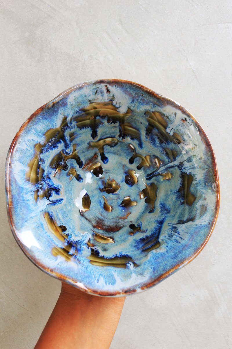 River Flow Ceramic Flower Shaped Bowl / Nesting Bowls - 花瓶/花器 - 陶 