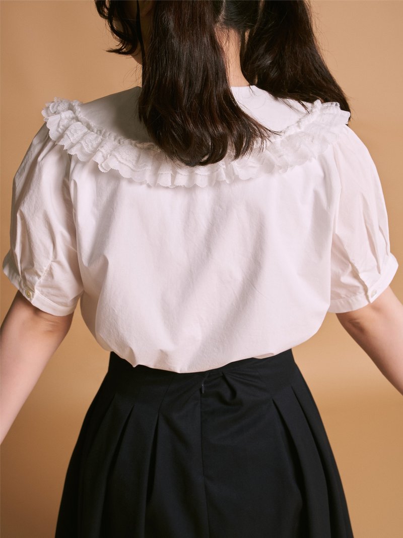 Unicutie poplin textured doll collar lace white shirt - เสื้อเชิ้ตผู้หญิง - ผ้าฝ้าย/ผ้าลินิน ขาว