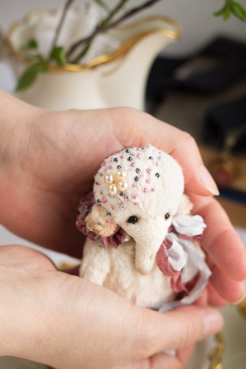 作家白いゾウハンドメイドぬいぐるみ テディベア 作家白いゾウハンドメイドぬいぐるみ テディベア - その他オンライン