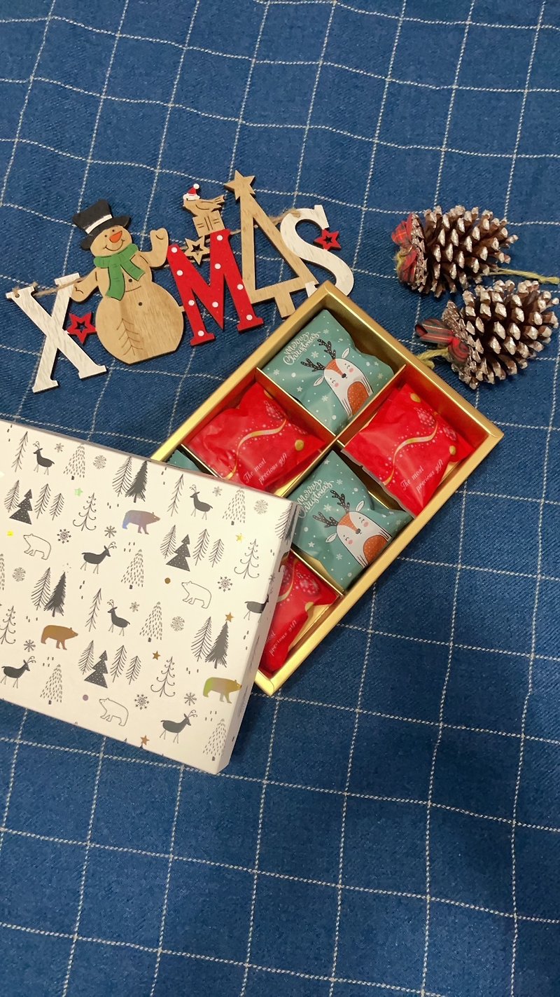 クリスマススノーQケーキギフトボックスセット - スナック菓子 - その他の素材 レッド