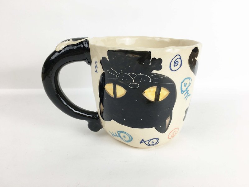 Nice Little Clay Handmade Cup Upside Down Big Black Cat 0103-14 - Mugs - Pottery White