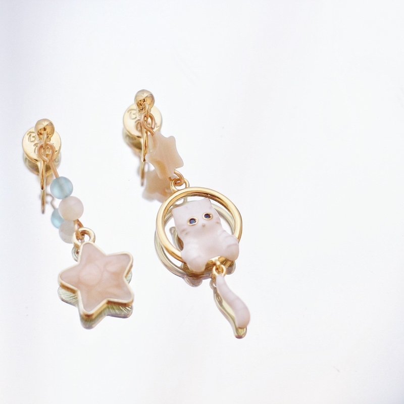 Starry Meow (white) - Earrings & Clip-ons - Copper & Brass White