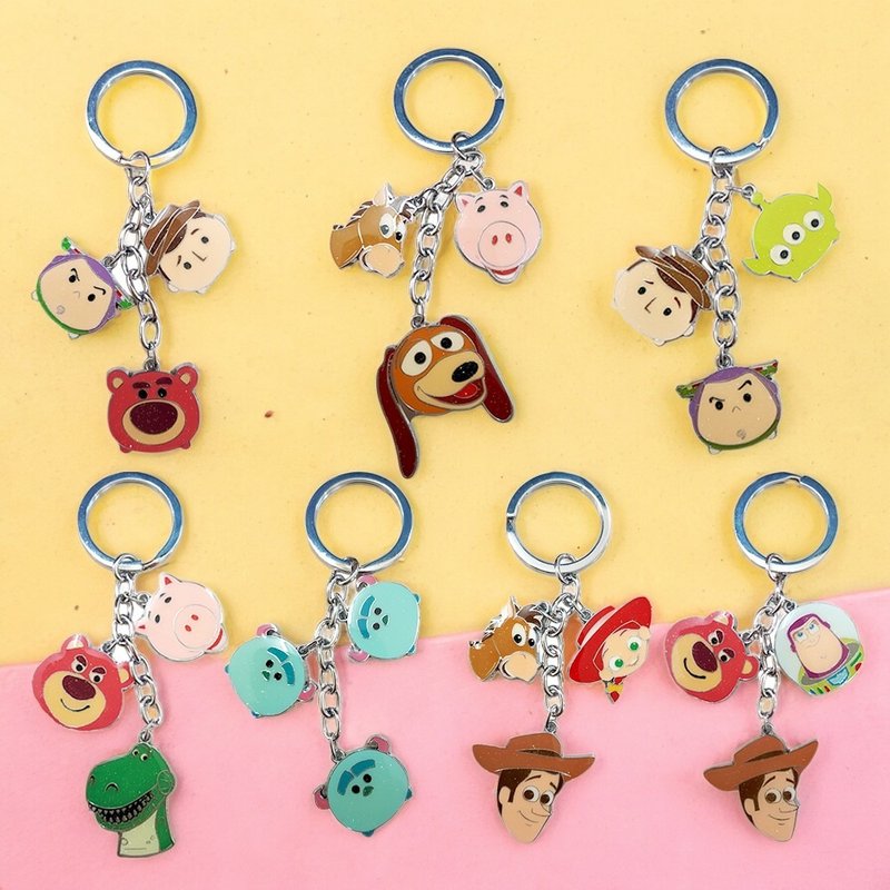 【串在一起】迪士尼 Disney 串串鐵片鑰匙圈 可愛鑰匙圈 吊飾 - 鑰匙圈/鑰匙包 - 其他材質 