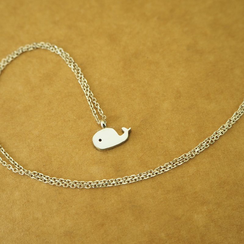 whale necklace - สร้อยคอ - เงิน สีเงิน