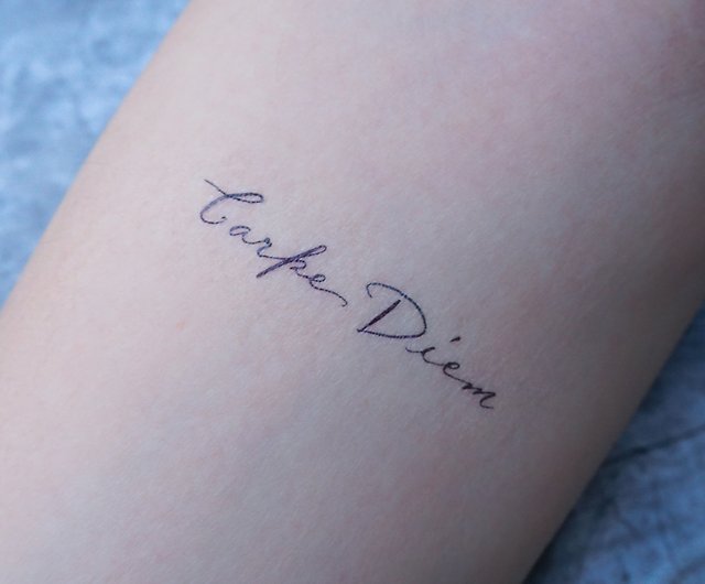 LAZY DUO Minimalism Calligraphy Lettering Tattoo Stickers Time Flies Carpe  Diem - Shop LAZY DUO TATTOO Temporary Tattoos - Pinkoi