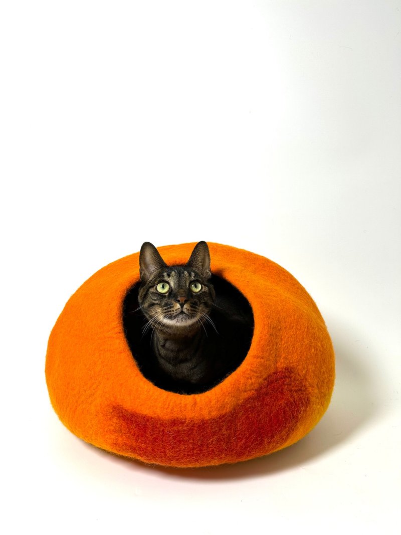 Cat Cave Wool Bed Fully Enclosed Sunset - Bedding & Cages - Wool Orange