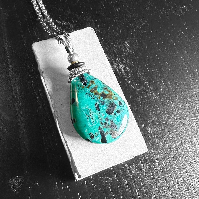 Hubei turquoise Bronze and silver pendant - Necklaces - Semi-Precious Stones 