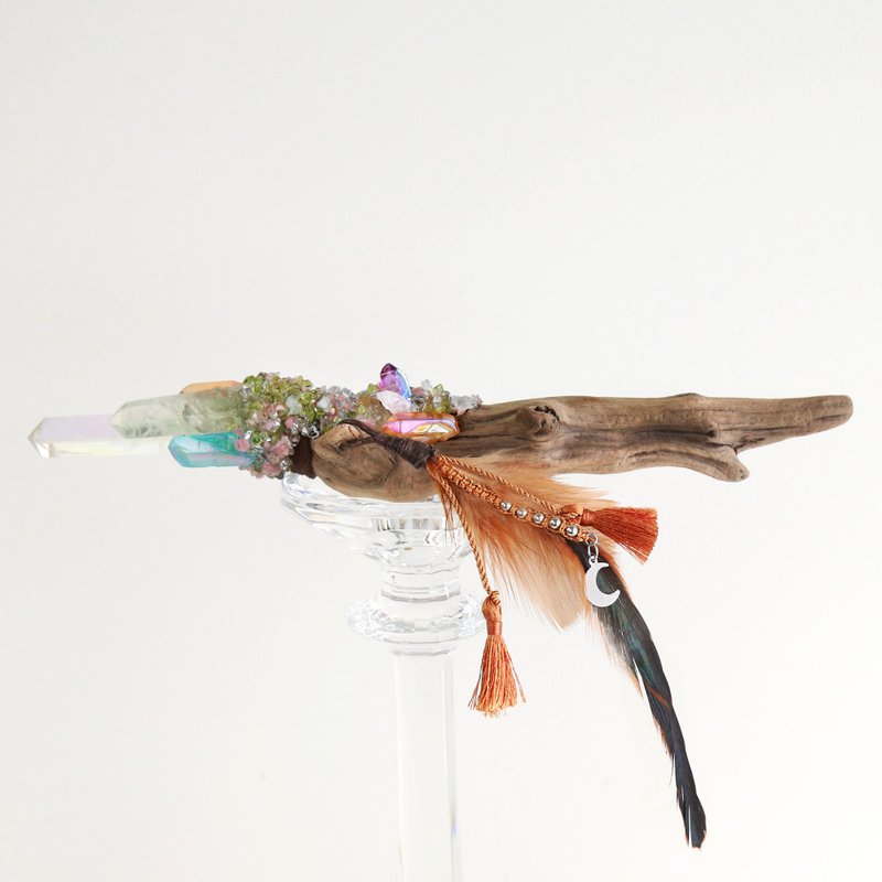 Orgone Driftwood with Feather Crystal Wand - ของวางตกแต่ง - คริสตัล สีส้ม