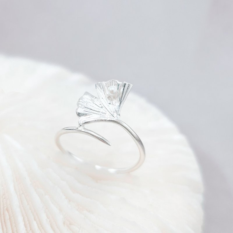 / Autumn / Gingko 925 Sterling Silver Ring - แหวนทั่วไป - ไข่มุก สีเงิน