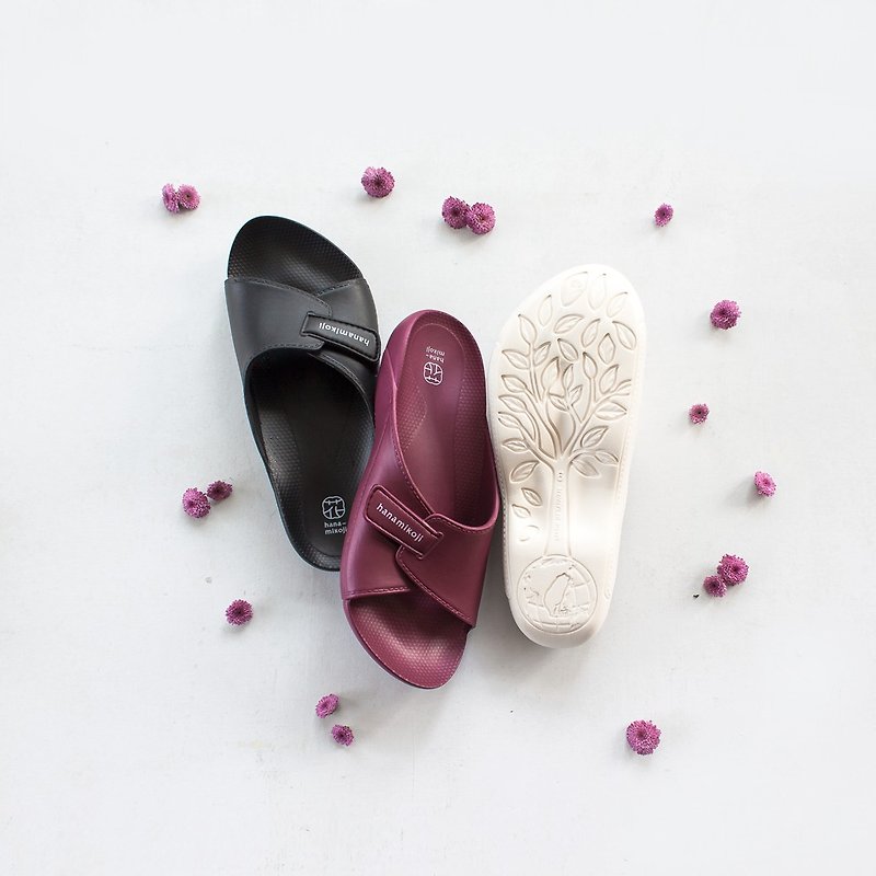 Waterproof Sandals Adjustable Upper EVA Comfort Footbed - Slippers - Other Materials White