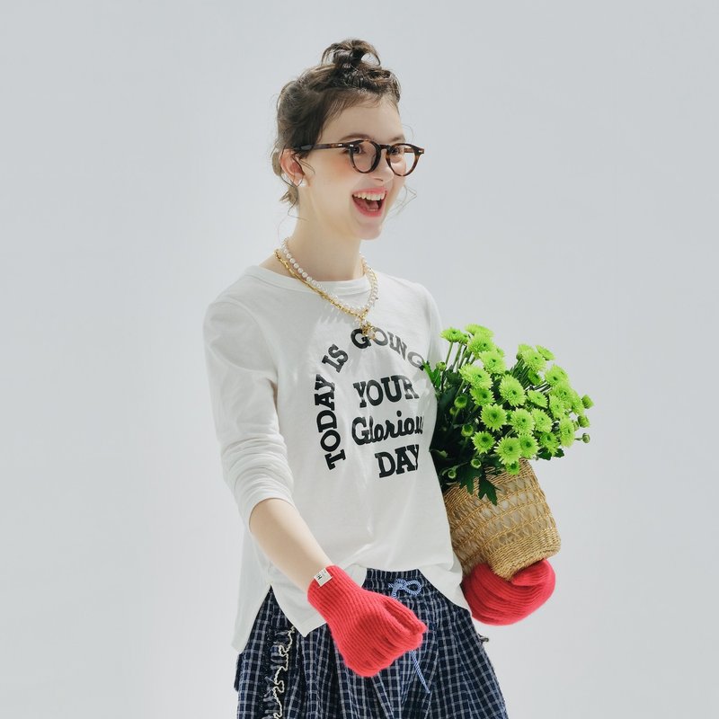 白色字母印花長袖T恤 / 上衣 T-shirt - 女上衣/長袖上衣 - 棉．麻 白色