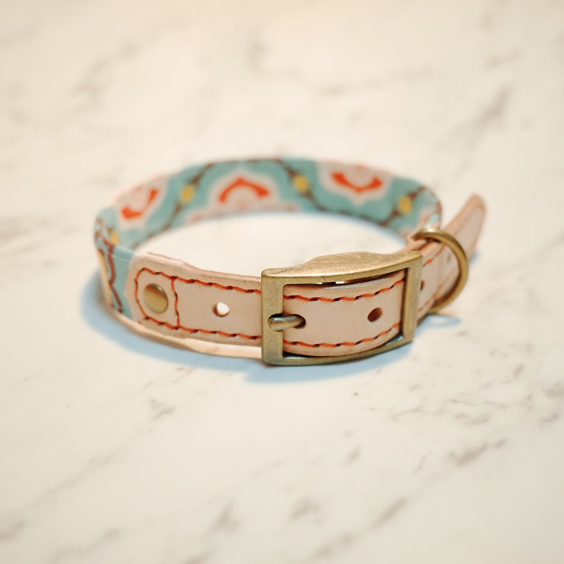 Dog M collar retro cute magic floor tile totem can be purchased with tag with bell - ปลอกคอ - ผ้าฝ้าย/ผ้าลินิน 