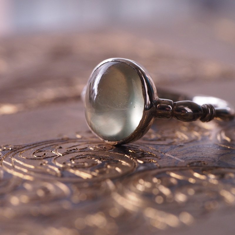 葡萄石 手工純銀 戒指 Prehnite handmade Sterling Silver ring - 戒指 - 半寶石 綠色