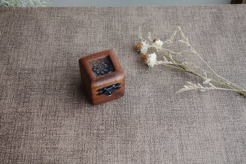 ShouZhuo handmade---[Necessary for Proposal] Super Mini Necklace Ring Box - Necklaces - Wood Brown