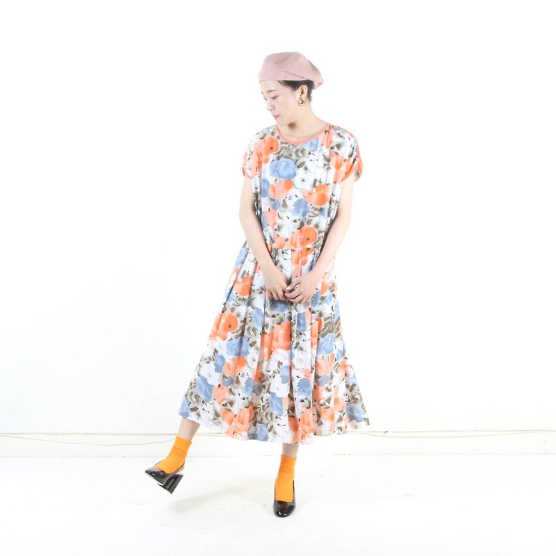 [Egg plants vintage] spring warm color printing short-sleeved vintage dress - ชุดเดรส - เส้นใยสังเคราะห์ สีส้ม