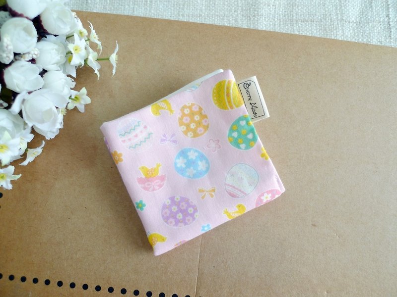 Pure Cotton Gauze Handkerchief/Saliva Towel/Small Square Scarf-Happy Egg (Pink) - ผ้ากันเปื้อน - ผ้าฝ้าย/ผ้าลินิน สึชมพู