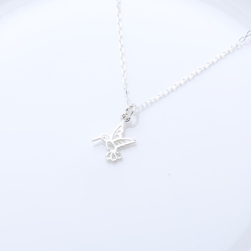 【Angel & Me】Love Hummingbird (small) s925 sterling silver necklace birthday gift - สร้อยคอ - เงินแท้ สีเงิน