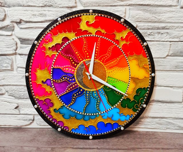 レインボーステンドグラスの壁掛け時計サンムーンユニークな現代