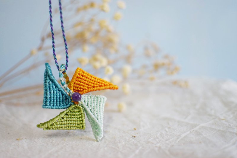 Braided Wax Cord X Necklace Pinwheel - สร้อยคอ - วัสดุอื่นๆ 